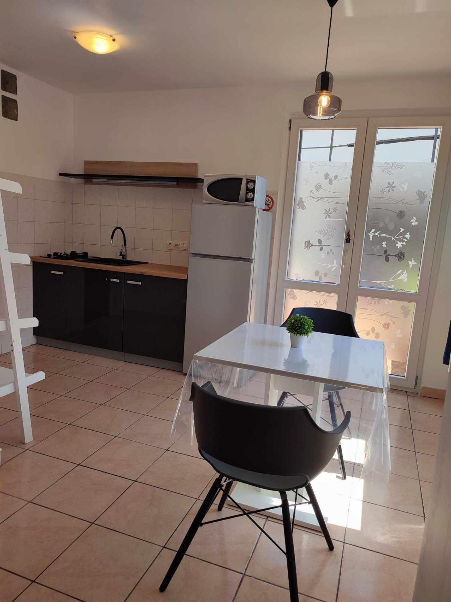 Apartmani Iris I Ana Crikvenica Exterior foto